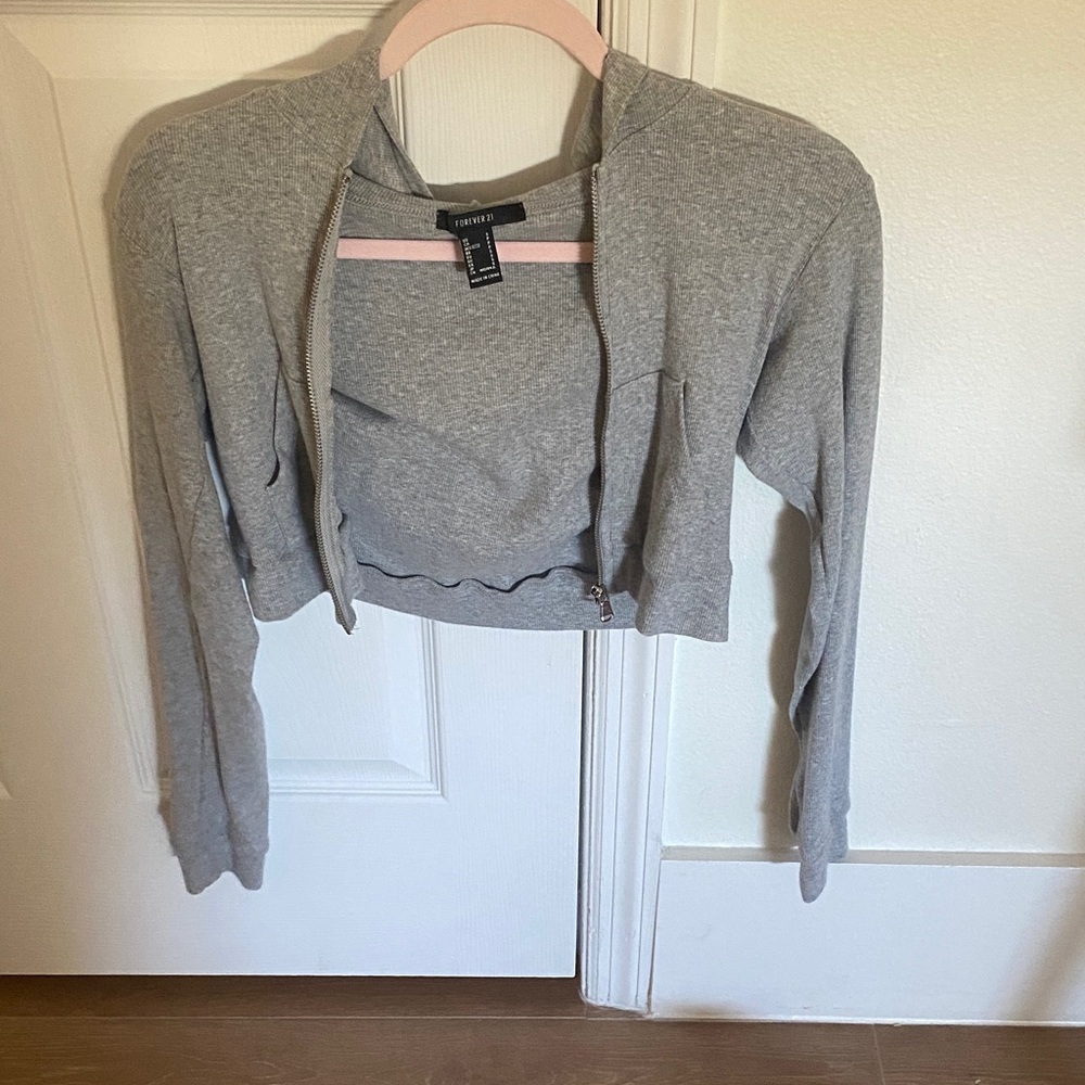 Forever 21 Gray Cropped Hoodie